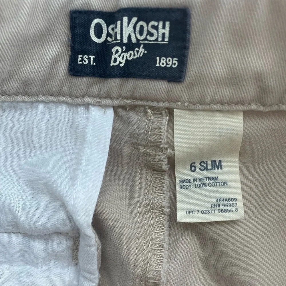 LIKE NEW Boys Khaki Pants - size 6 slim tan